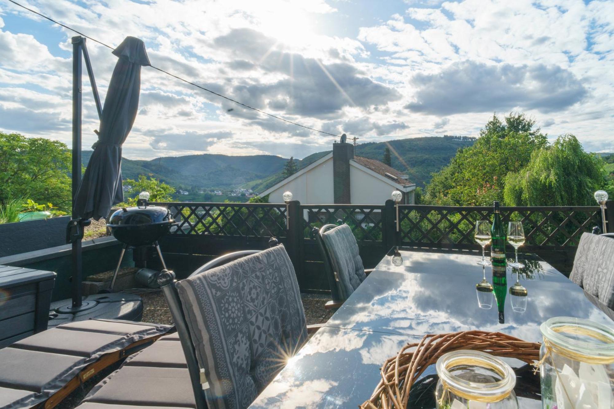 Ferienwohnung Auf Sarret Bullay Kültér fotó